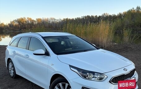 KIA cee'd III, 2018 год, 1 850 000 рублей, 3 фотография