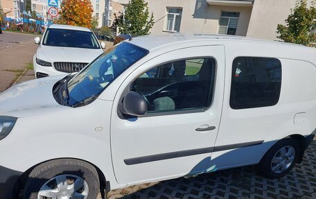 Renault Kangoo II рестайлинг, 2015 год, 800 000 рублей, 17 фотография