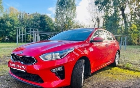 KIA cee'd III, 2019 год, 1 700 000 рублей, 6 фотография