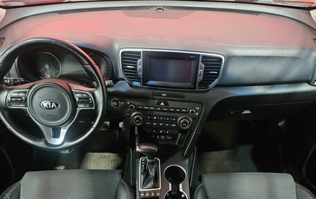 KIA Sportage IV рестайлинг, 2018 год, 2 075 000 рублей, 9 фотография