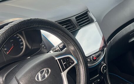 Hyundai Solaris II рестайлинг, 2016 год, 540 000 рублей, 12 фотография