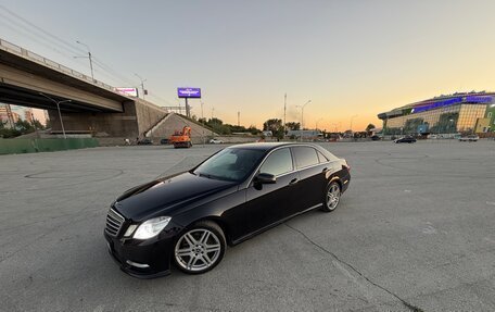 Mercedes-Benz E-Класс, 2012 год, 1 300 000 рублей, 4 фотография