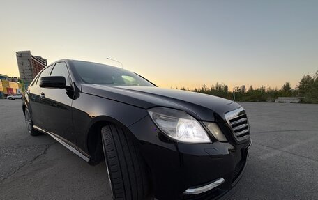 Mercedes-Benz E-Класс, 2012 год, 1 300 000 рублей, 32 фотография