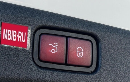 Mercedes-Benz E-Класс, 2024 год, 6 999 000 рублей, 20 фотография