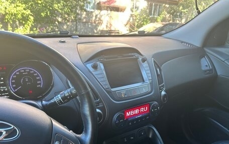 Hyundai ix35 I рестайлинг, 2015 год, 1 300 000 рублей, 2 фотография
