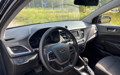 Hyundai Solaris II рестайлинг, 2017 год, 850 000 рублей, 8 фотография