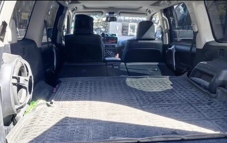 Toyota Land Cruiser Prado 150 рестайлинг 2, 2014 год, 2 950 000 рублей, 7 фотография