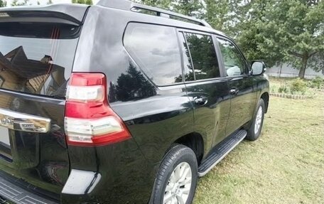 Toyota Land Cruiser Prado 150 рестайлинг 2, 2014 год, 2 950 000 рублей, 12 фотография