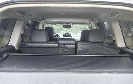 Toyota Land Cruiser Prado 150 рестайлинг 2, 2014 год, 2 950 000 рублей, 13 фотография