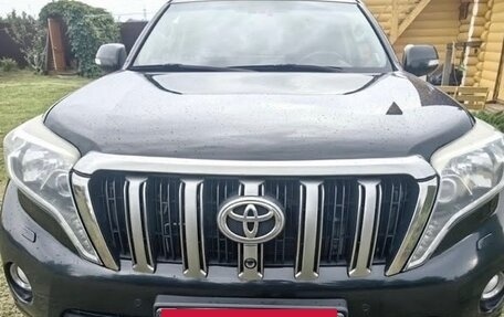 Toyota Land Cruiser Prado 150 рестайлинг 2, 2014 год, 2 950 000 рублей, 14 фотография