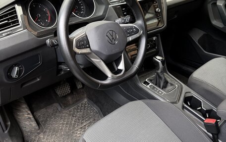 Volkswagen Tiguan II, 2021 год, 2 950 000 рублей, 6 фотография
