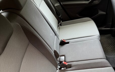 Volkswagen Tiguan II, 2021 год, 2 950 000 рублей, 10 фотография