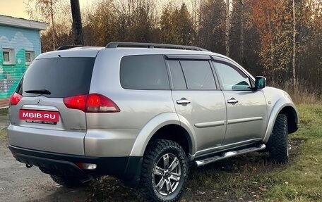 Mitsubishi Pajero Sport II рестайлинг, 2015 год, 2 100 000 рублей, 3 фотография
