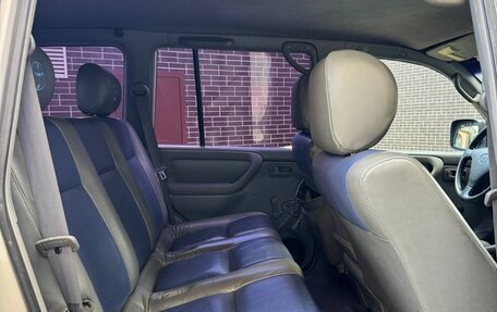 Toyota Land Cruiser 100 рестайлинг 2, 1998 год, 1 175 000 рублей, 4 фотография
