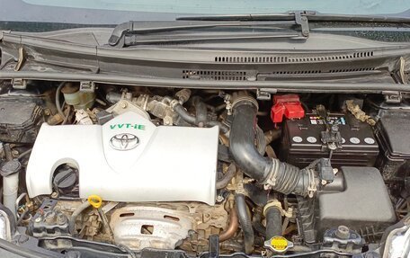 Toyota Ractis II, 2015 год, 800 000 рублей, 7 фотография