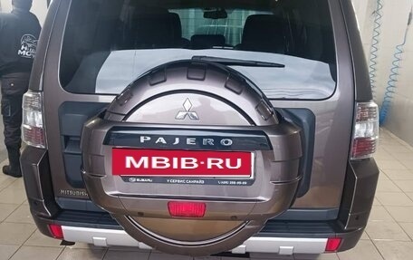 Mitsubishi Pajero IV, 2014 год, 1 990 000 рублей, 7 фотография