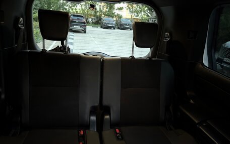 Toyota Noah III, 2018 год, 2 700 000 рублей, 12 фотография