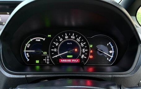 Toyota Noah III, 2018 год, 2 700 000 рублей, 18 фотография