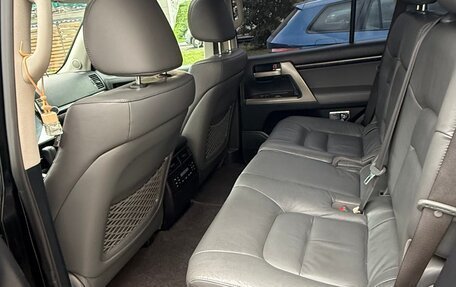 Toyota Land Cruiser 200, 2008 год, 2 790 000 рублей, 12 фотография