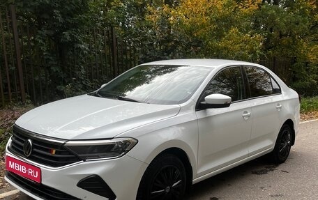 Volkswagen Polo VI (EU Market), 2022 год, 2 100 000 рублей, 1 фотография
