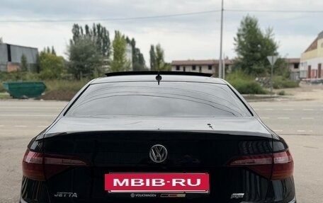 Volkswagen Jetta VII, 2019 год, 1 600 000 рублей, 4 фотография