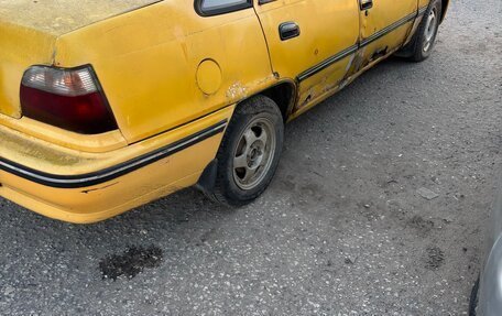 Daewoo Nexia I рестайлинг, 2004 год, 250 000 рублей, 4 фотография