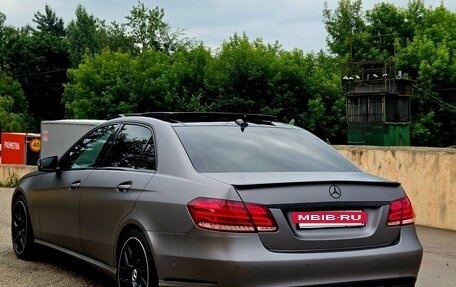 Mercedes-Benz E-Класс, 2015 год, 3 250 000 рублей, 7 фотография