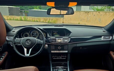 Mercedes-Benz E-Класс, 2015 год, 3 250 000 рублей, 18 фотография