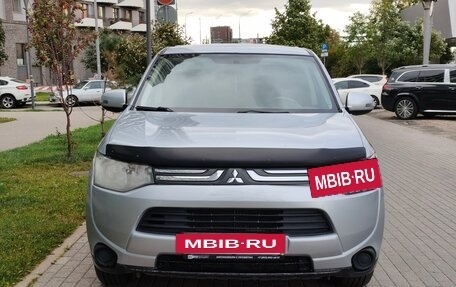 Mitsubishi Outlander III рестайлинг 3, 2012 год, 799 000 рублей, 8 фотография
