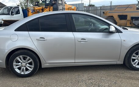 Chevrolet Cruze II, 2013 год, 750 000 рублей, 4 фотография