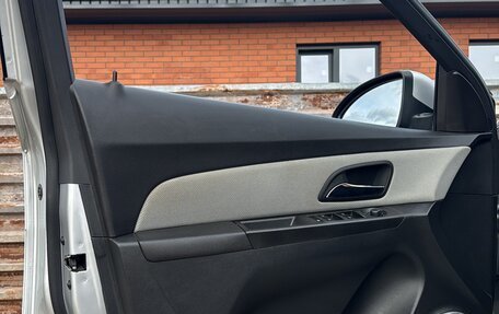 Chevrolet Cruze II, 2013 год, 750 000 рублей, 14 фотография