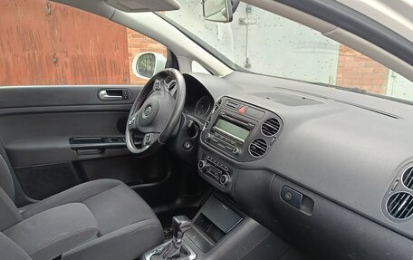 Volkswagen Golf Plus II, 2010 год, 680 000 рублей, 6 фотография
