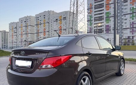 Hyundai Solaris II рестайлинг, 2015 год, 1 250 000 рублей, 3 фотография