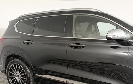 Hyundai Santa Fe III рестайлинг, 2018 год, 2 750 000 рублей, 24 фотография
