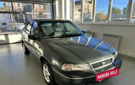 Daewoo Nexia I рестайлинг, 2002 год, 80 000 рублей, 3 фотография