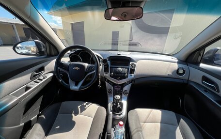 Chevrolet Cruze II, 2012 год, 690 000 рублей, 8 фотография