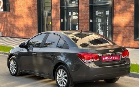 Chevrolet Cruze II, 2012 год, 690 000 рублей, 5 фотография