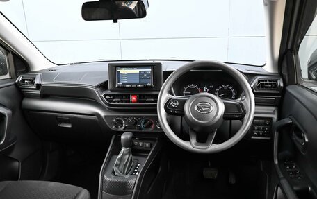 Daihatsu Rocky, 2022 год, 1 549 000 рублей, 6 фотография