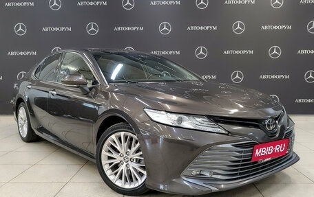 Toyota Camry, 2020 год, 2 695 000 рублей, 3 фотография