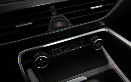 Geely Tugella FY11, 2023 год, 2 999 000 рублей, 18 фотография