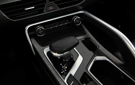 Geely Tugella FY11, 2023 год, 2 999 000 рублей, 16 фотография