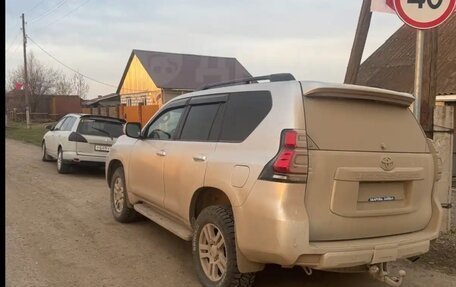 Toyota Land Cruiser Prado 150 рестайлинг 2, 2010 год, 2 400 000 рублей, 4 фотография