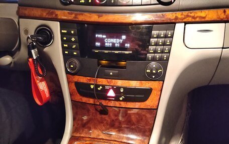 Mercedes-Benz E-Класс, 2002 год, 880 000 рублей, 5 фотография