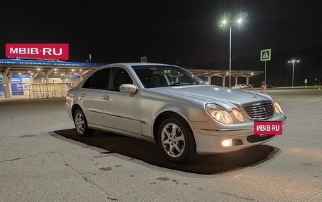 Mercedes-Benz E-Класс, 2002 год, 880 000 рублей, 2 фотография