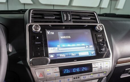 Toyota Land Cruiser Prado 150 рестайлинг 2, 2019 год, 4 399 000 рублей, 14 фотография