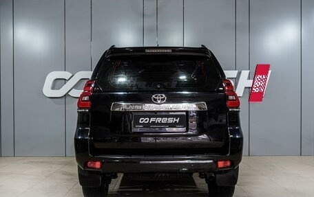 Toyota Land Cruiser Prado 150 рестайлинг 2, 2019 год, 4 399 000 рублей, 4 фотография