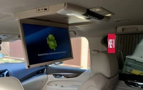 Cadillac Escalade IV, 2019 год, 3 950 000 рублей, 9 фотография