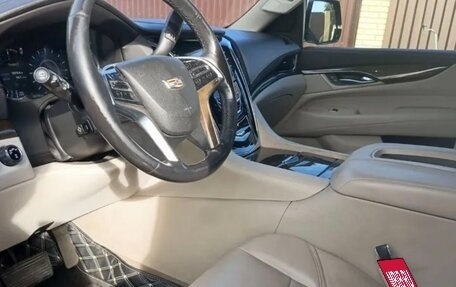 Cadillac Escalade IV, 2019 год, 3 950 000 рублей, 6 фотография