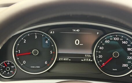 Volkswagen Touareg III, 2013 год, 2 500 000 рублей, 35 фотография