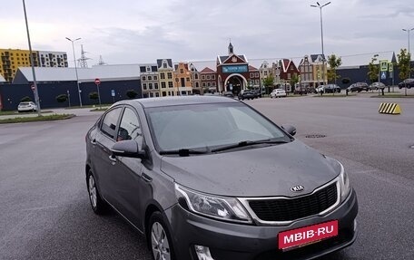 KIA Rio III рестайлинг, 2014 год, 985 000 рублей, 1 фотография